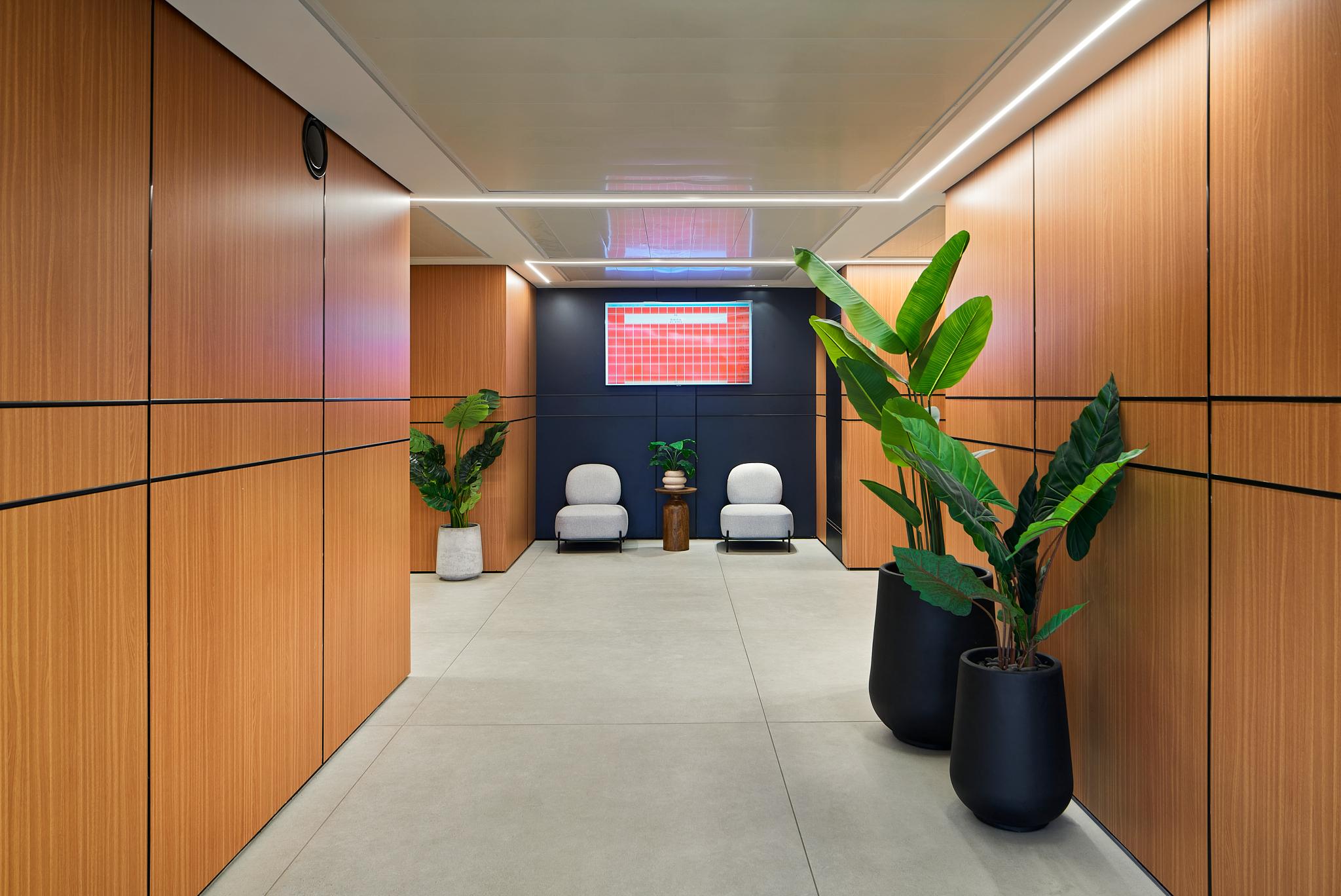 Hai Konstantini - Peres Center for Carreer Development (by Lior Teitler) 11