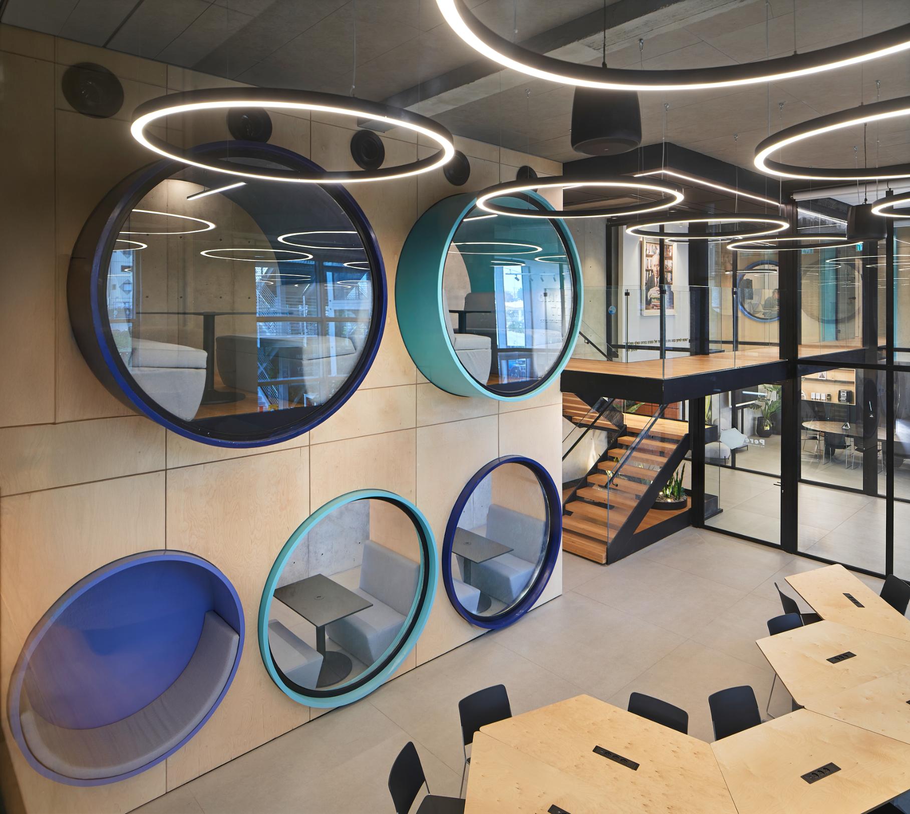 Hai Konstantini - Peres Center for Carreer Development (by Lior Teitler) 49
