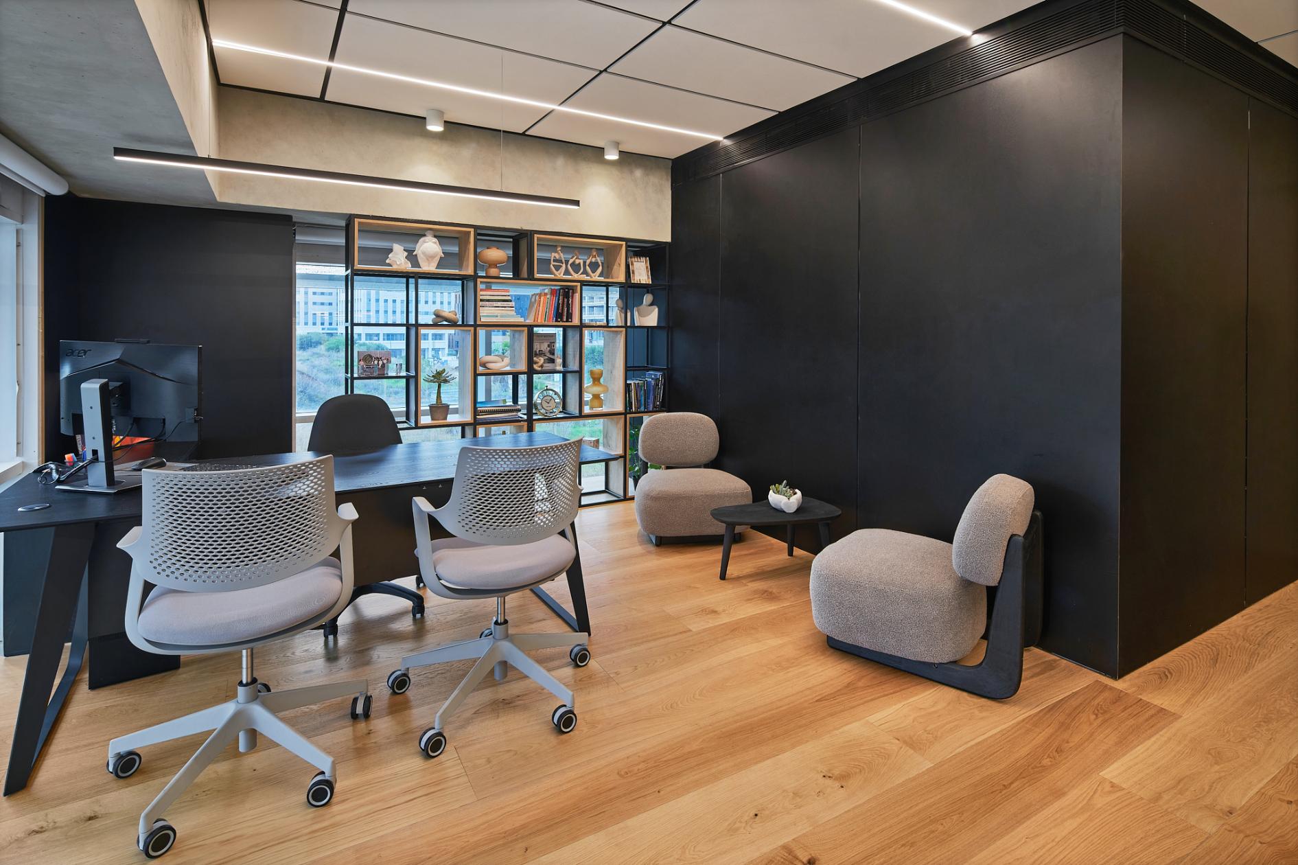 Hai Konstantini - Peres Center for Carreer Development (by Lior Teitler) 67