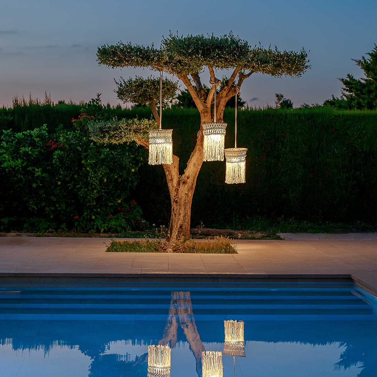 MYKONOS_HANG_1200X1200-9